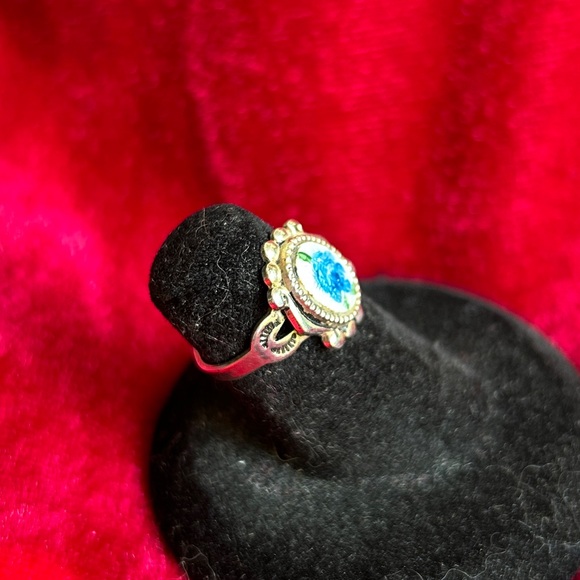 VINTAGE FLORAL CAMEO RING STERLING SILVER RING - Picture 3 of 4